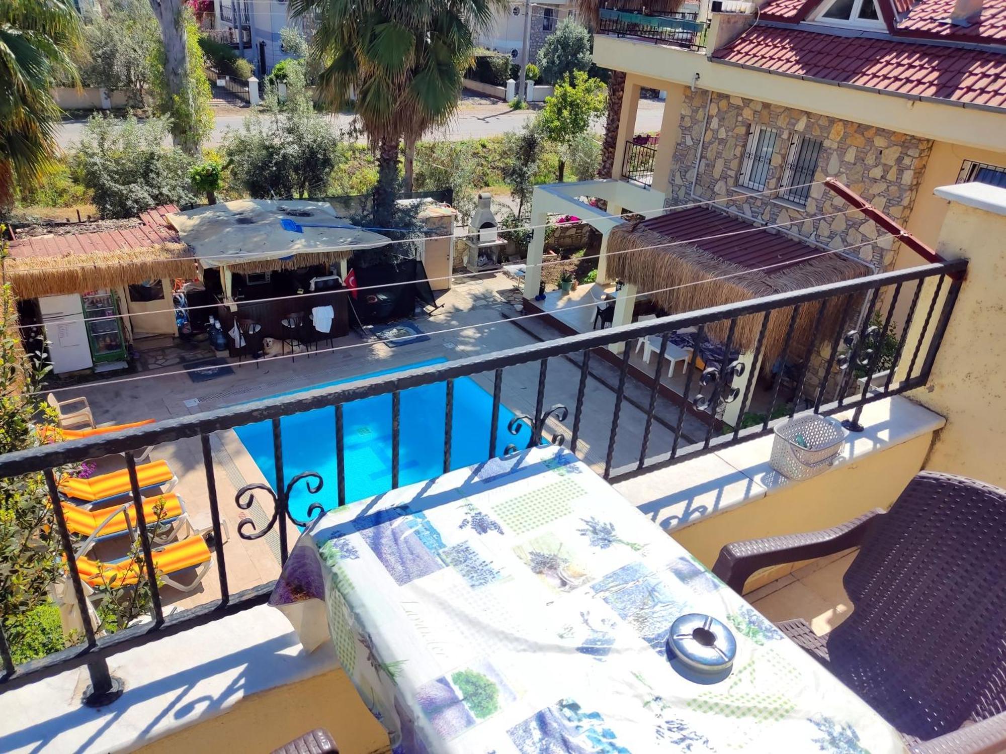 Cileks Apart Otel Fethiye Esterno foto