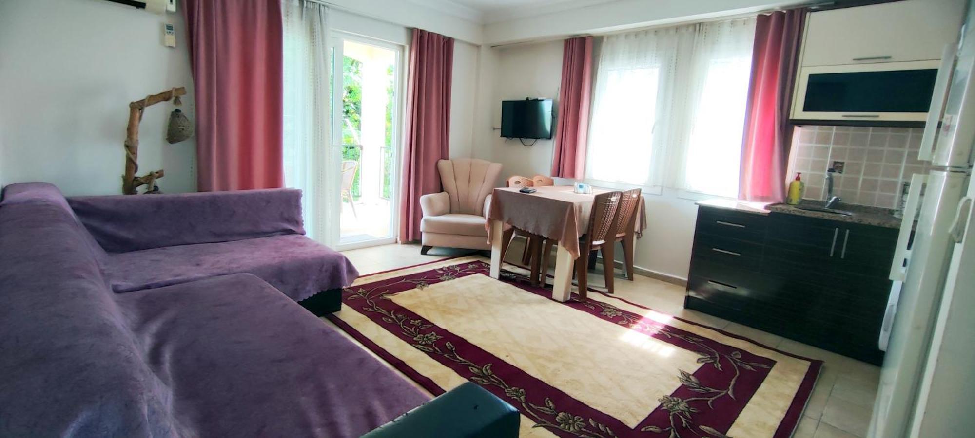 Cileks Apart Otel Fethiye Esterno foto