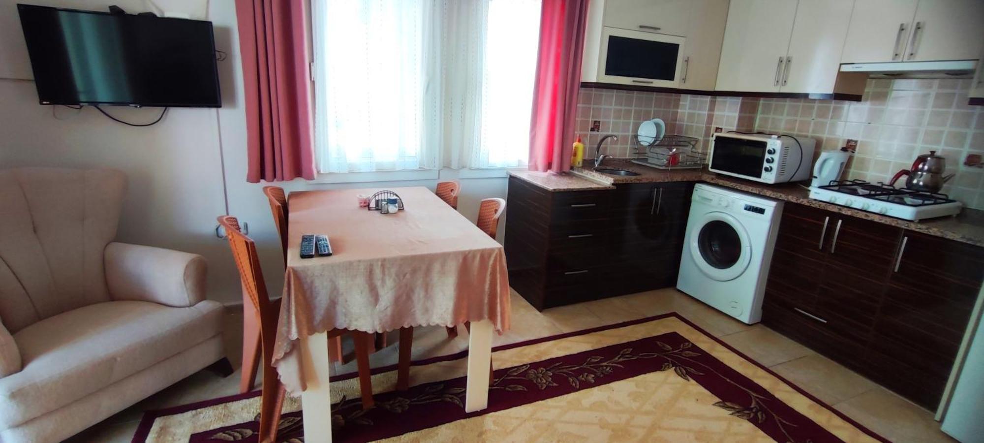 Cileks Apart Otel Fethiye Esterno foto