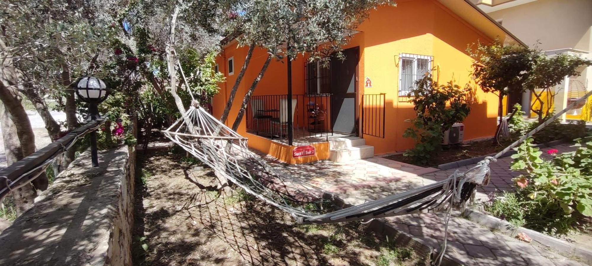 Cileks Apart Otel Fethiye Esterno foto