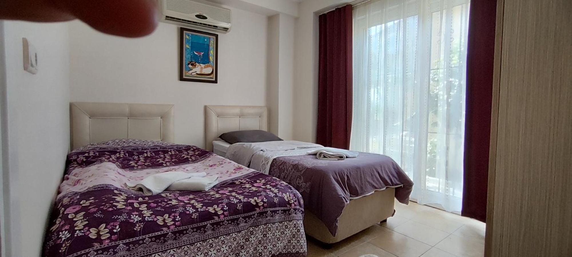 Cileks Apart Otel Fethiye Esterno foto