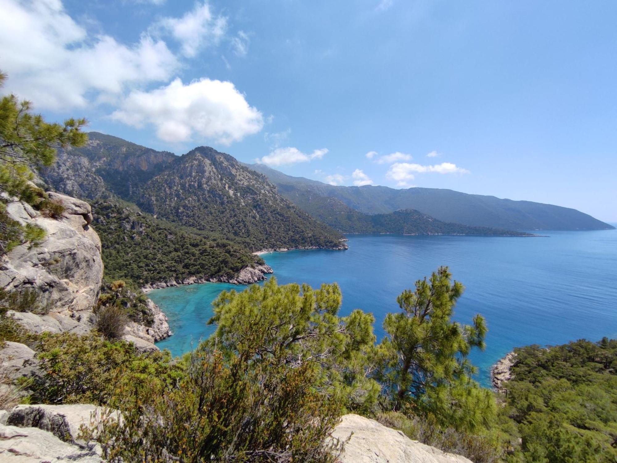 Cileks Apart Otel Fethiye Esterno foto